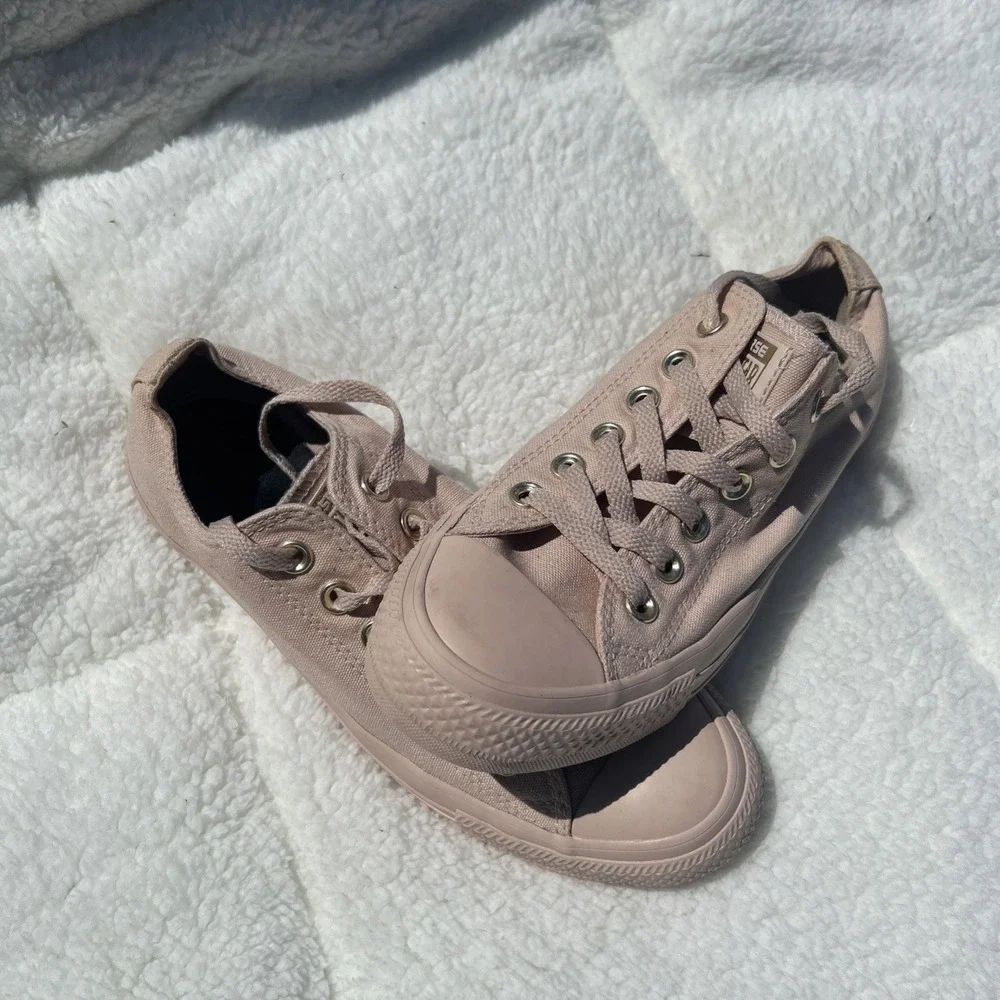 Converse All Star Canvas Low Top Pink Gold Women's Size US 7.5